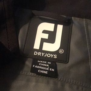 FootJoy golf rain/ wind suit “XL”